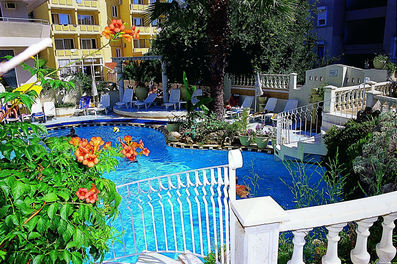 Serenad Hotel